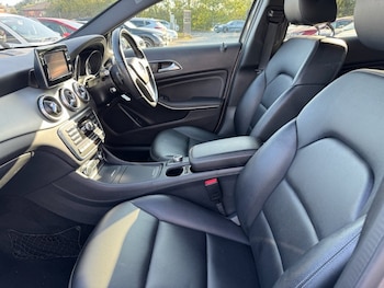 Used Mercedes-Benz GLA 2015 for sale - 79574047: Photo