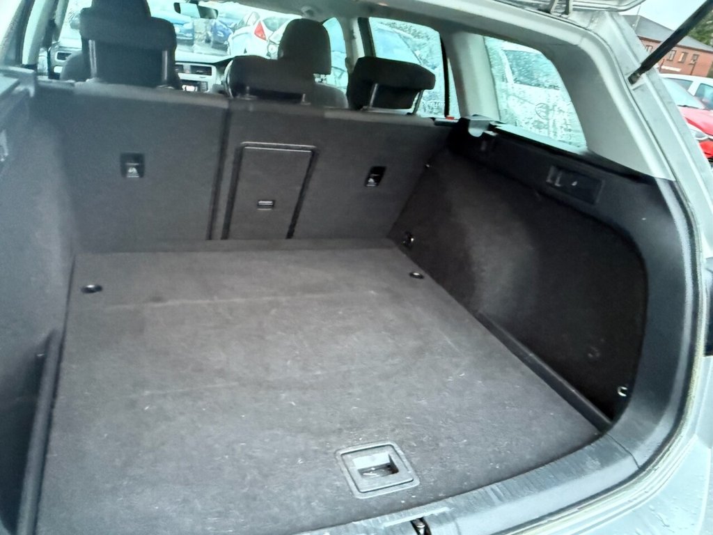 Used Volkswagen Golf 2017 for sale - 76950690: Photo 29