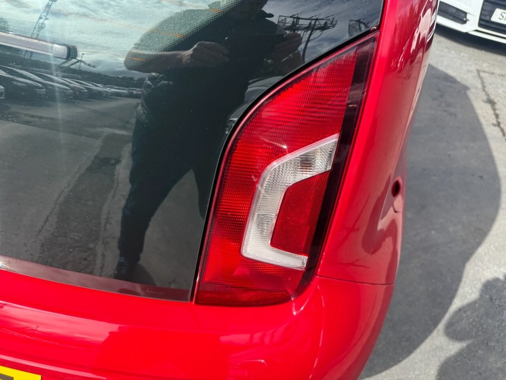 Used Volkswagen up! 2012 for sale - 75936869: Photo 41