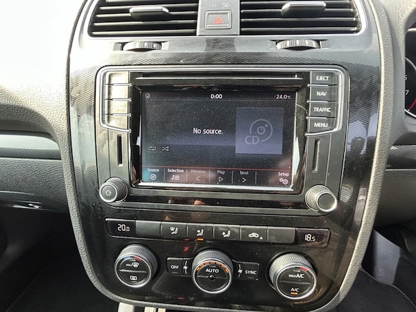 Used Volkswagen Scirocco 2015 for sale - 75572995: Photo 49