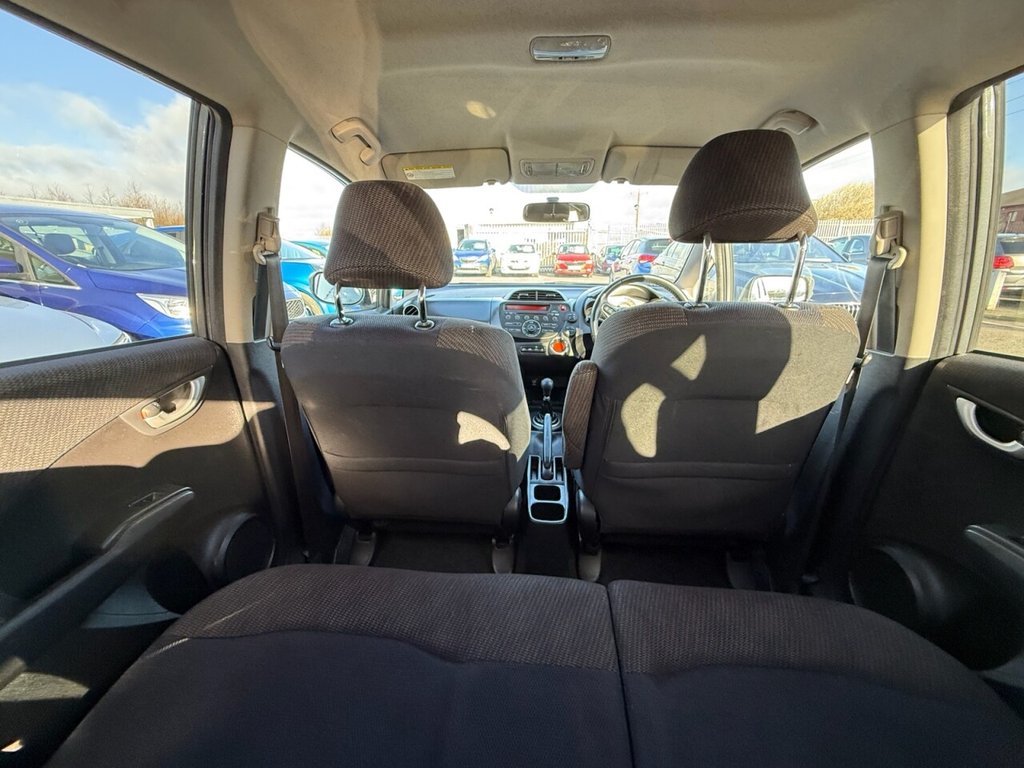 Used Honda Jazz 2014 for sale - 77655089: Photo 31