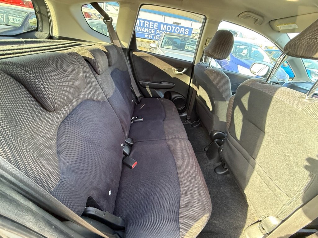Used Honda Jazz 2014 for sale - 77655089: Photo 35