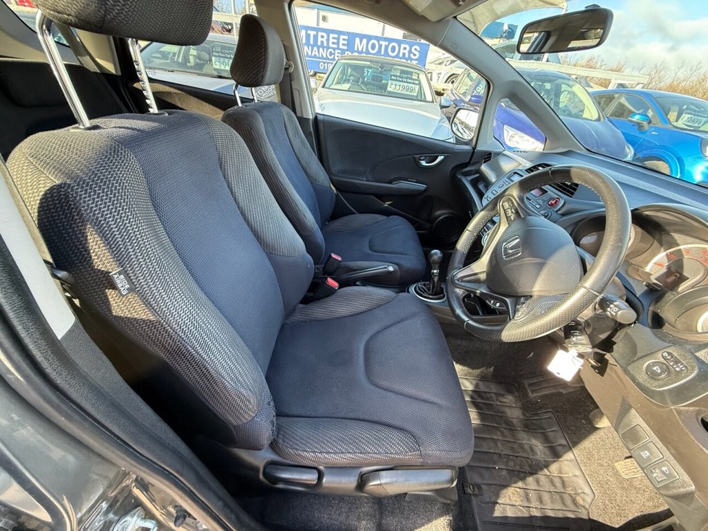 Used Honda Jazz 2014 for sale - 77655089: Photo 38