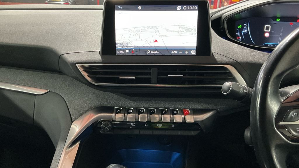 Used Peugeot 3008 2018 for sale - 77328375: Photo 9