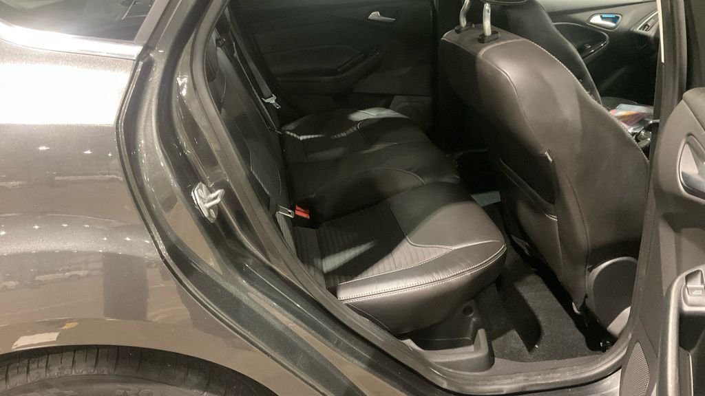 Used Ford Focus 2016 for sale - 76768655: Photo 7