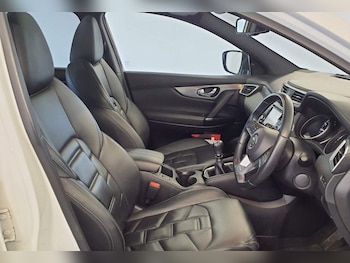 Used Nissan Qashqai 2018 for sale - 77952955: Photo