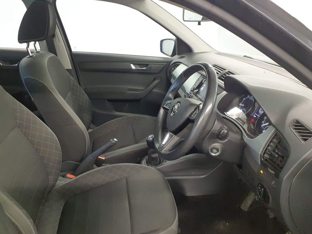 Used Skoda Fabia 2019 for sale - 77572145: Photo 2