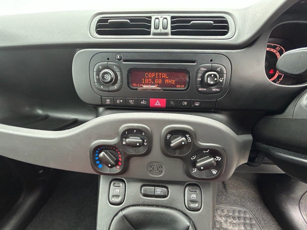 Used Fiat Panda 2015 for sale - 76546729: Photo 31