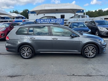 Used Volkswagen Golf 2017 for sale - 79322771: Photo