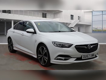 Used Vauxhall Insignia 2017 for sale - 77583394: Photo
