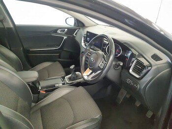 Used Kia XCeed 2021 for sale - 78874856: Photo