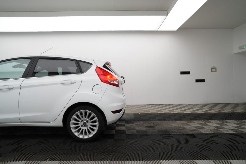 Used Ford Fiesta 2011 for sale - 76841268: Photo 16