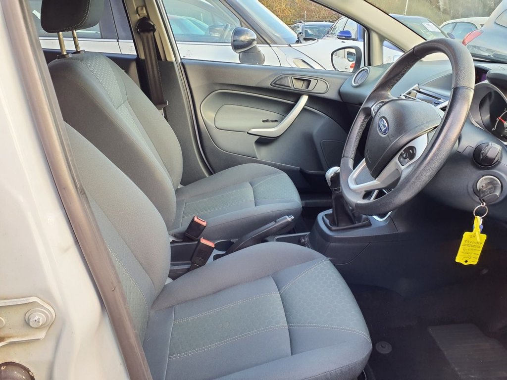 Used Ford Fiesta 2011 for sale - 76841268: Photo 2