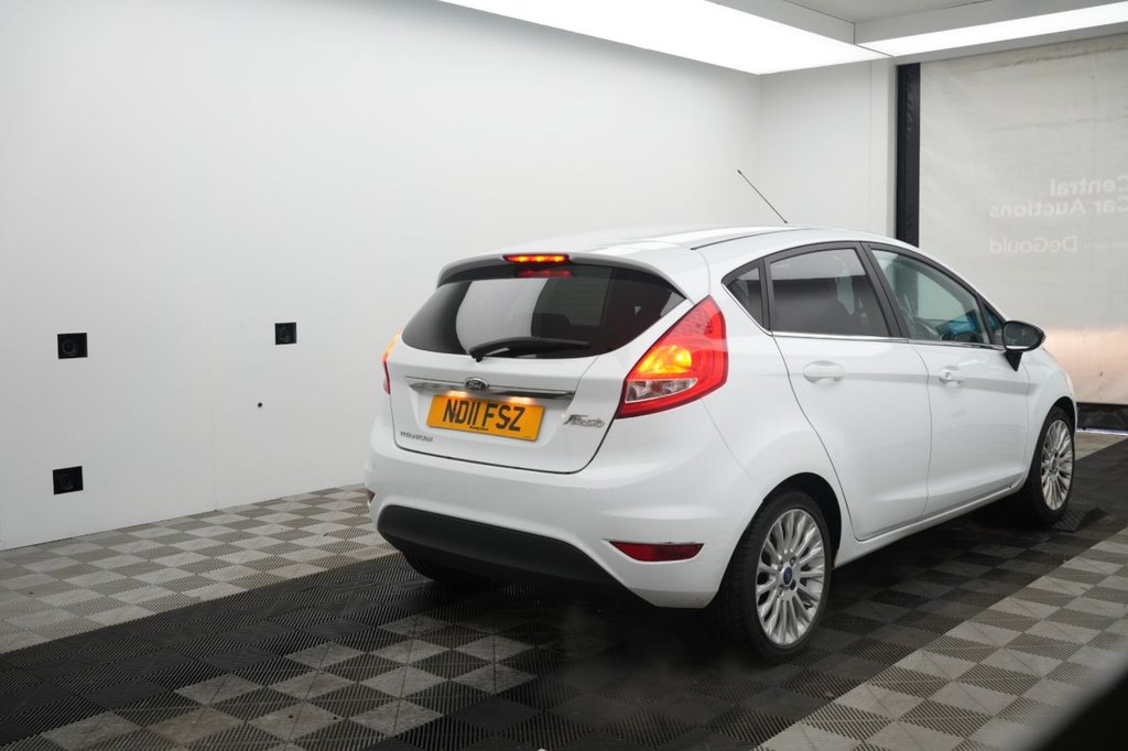 Used Ford Fiesta 2011 for sale - 76841268: Photo 4