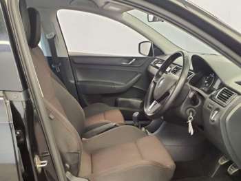 Used Skoda Rapid 2014 for sale - 74974373: Photo