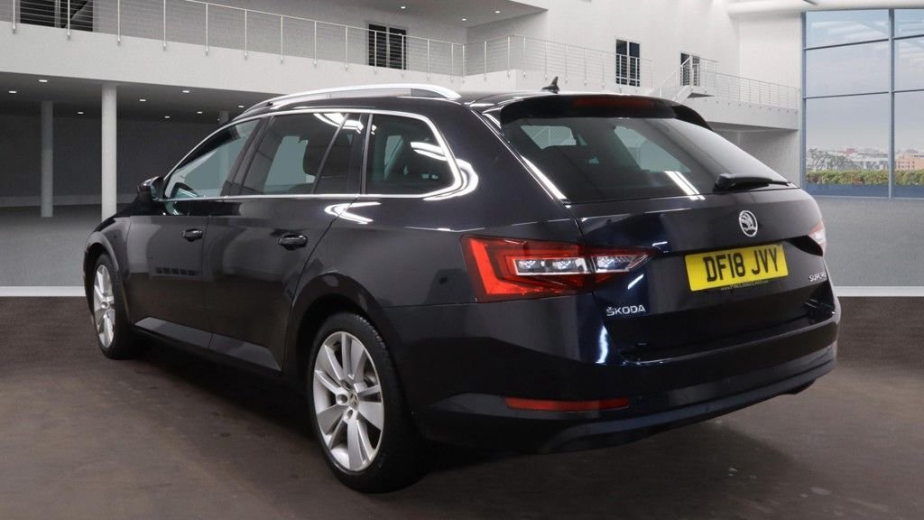 Used Skoda Superb 2018 for sale - 77227126: Photo 3