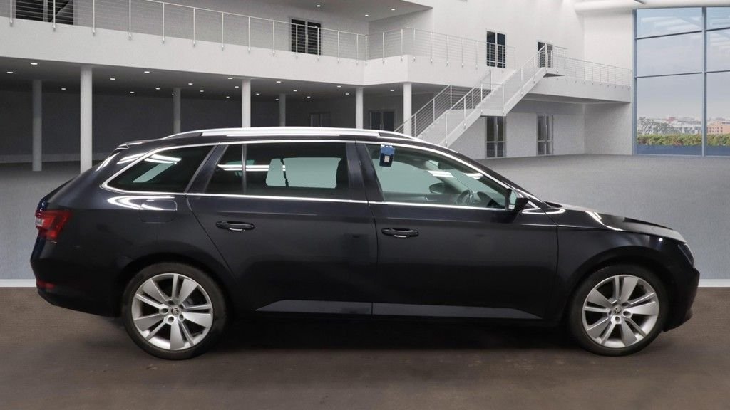 Used Skoda Superb 2018 for sale - 77227126: Photo 5