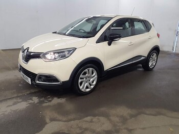 Used Renault Captur 2016 for sale - 77557952: Photo