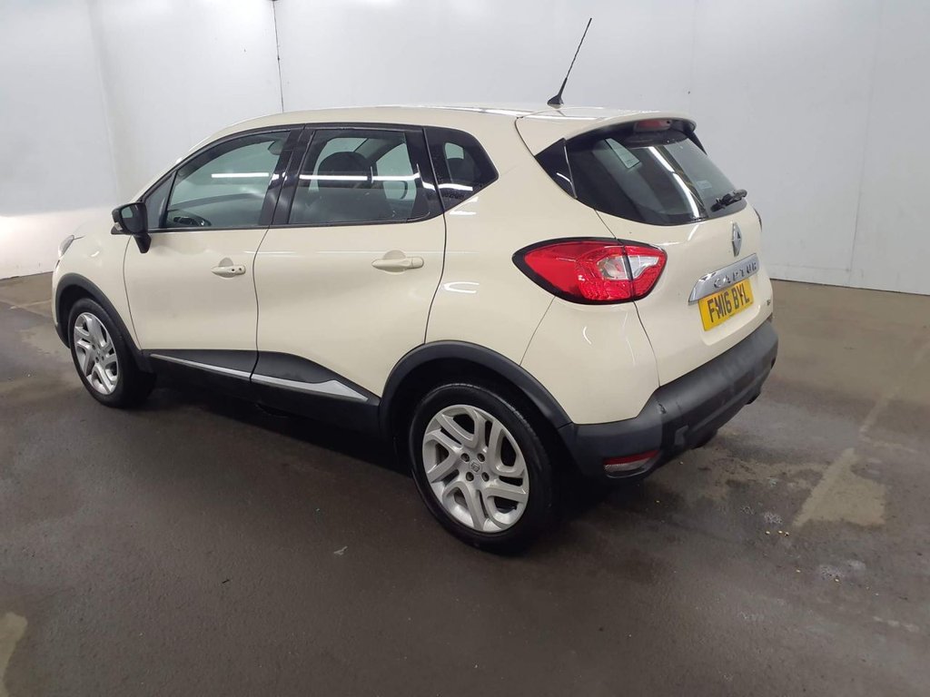 Used Renault Captur 2016 for sale - 77557952: Photo 5