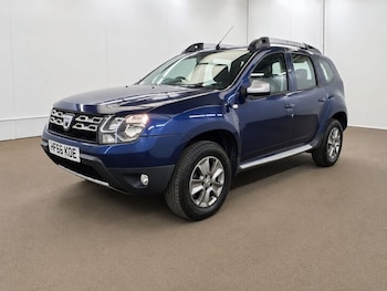 Used Dacia Duster 2016 for sale - 78974636: Photo