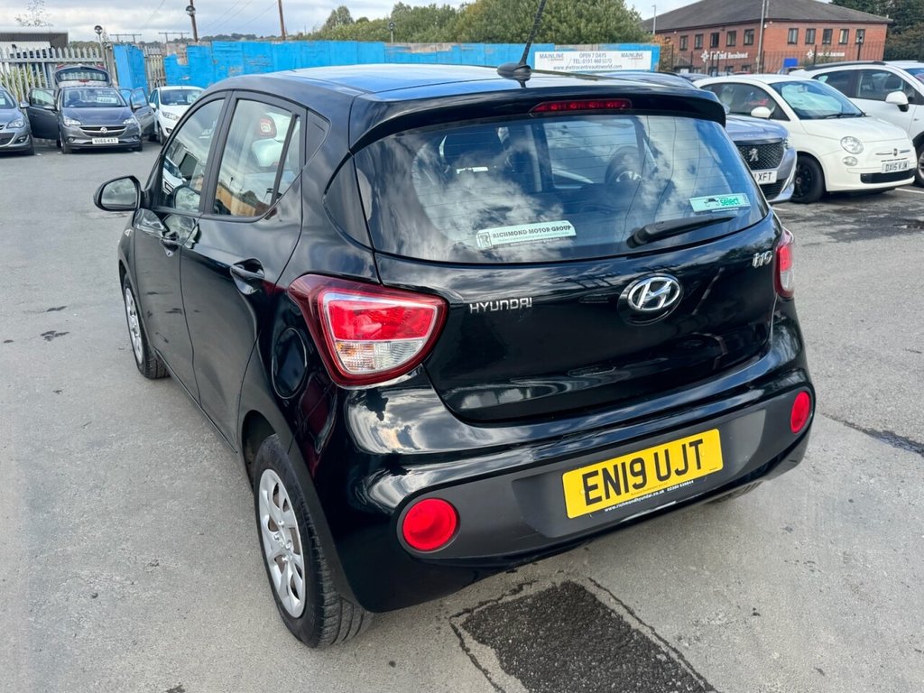 Used Hyundai i10 2019 for sale - 76029395: Photo 12