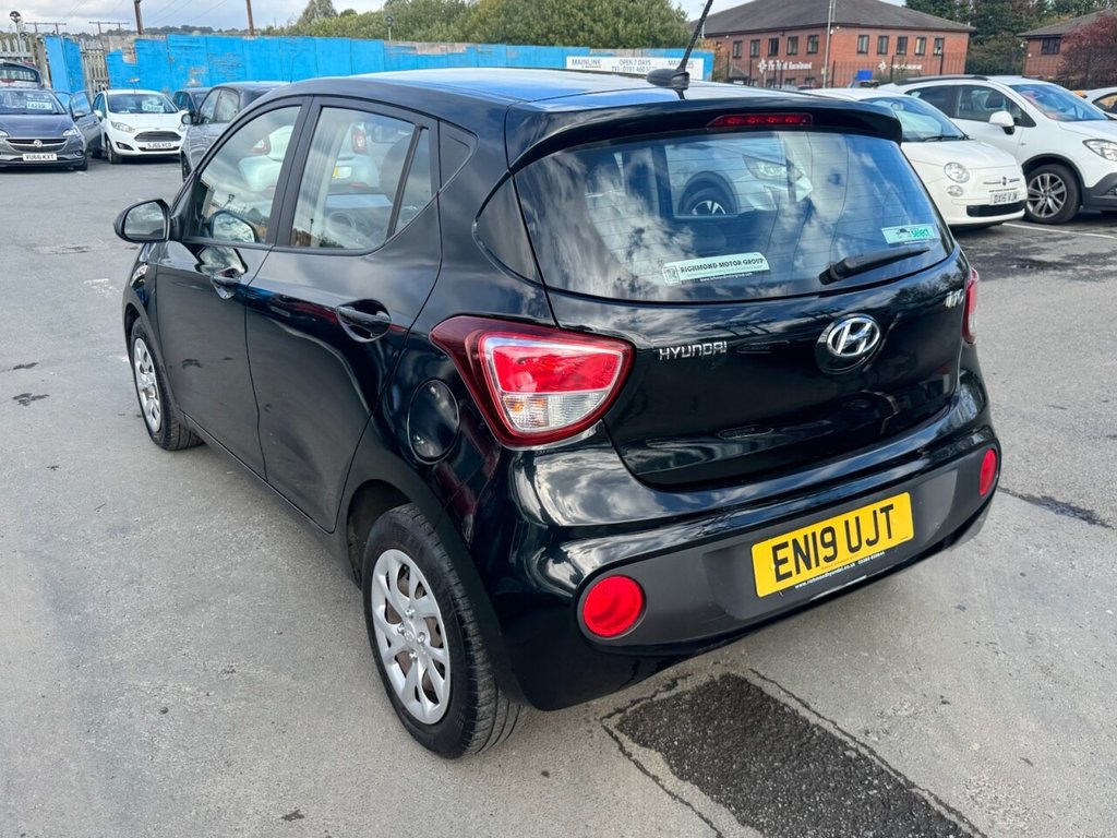 Used Hyundai i10 2019 for sale - 76029395: Photo 14