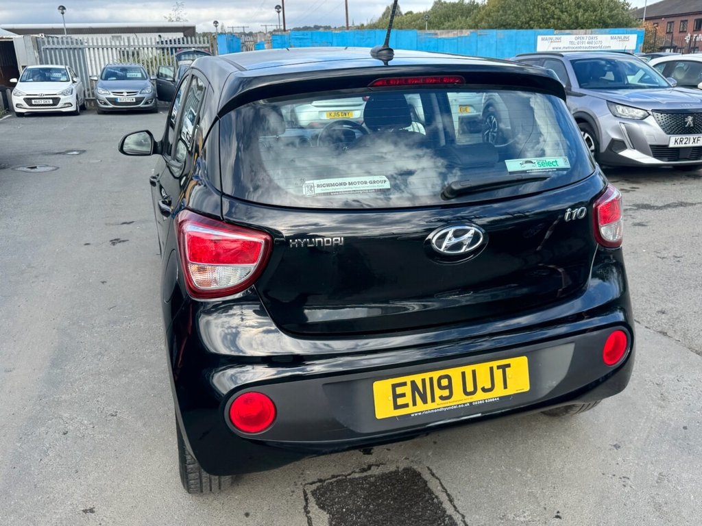 Used Hyundai i10 2019 for sale - 76029395: Photo 18