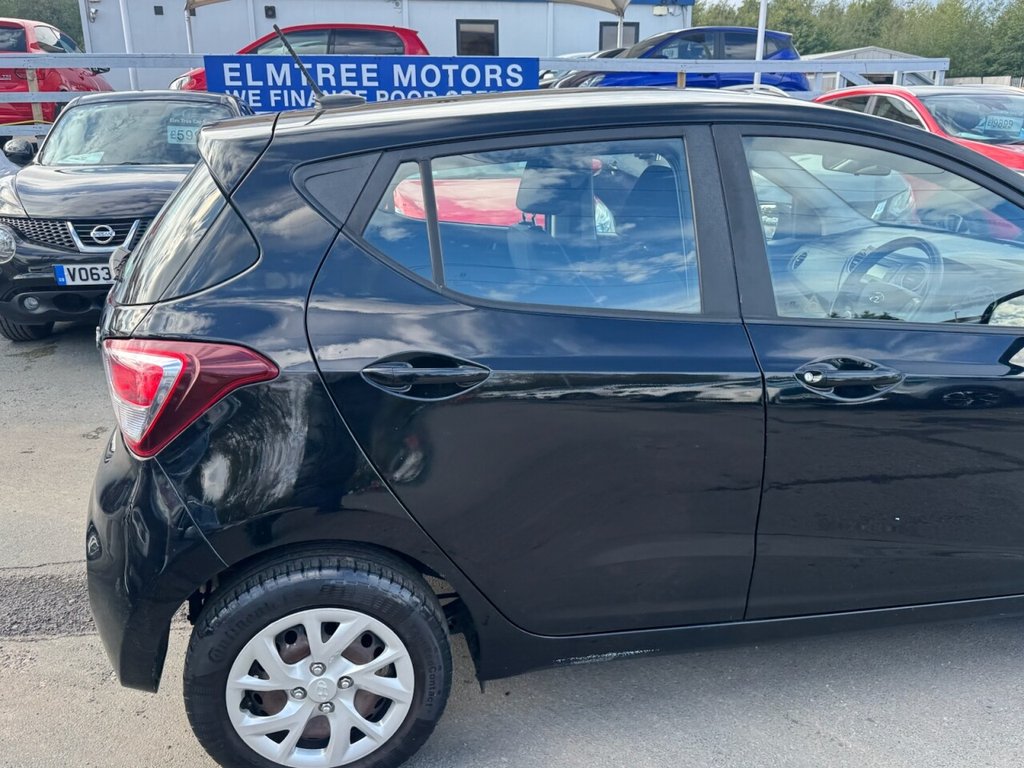 Used Hyundai i10 2019 for sale - 76029395: Photo 24