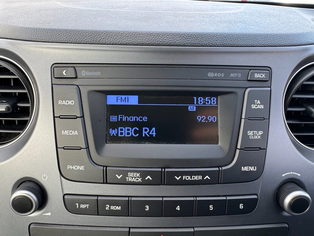 Used Hyundai i10 2019 for sale - 76029395: Photo 34