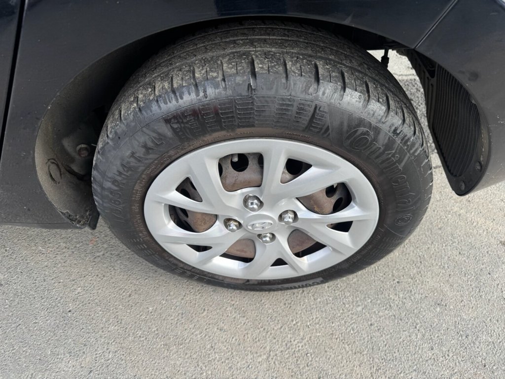 Used Hyundai i10 2019 for sale - 76029395: Photo 37