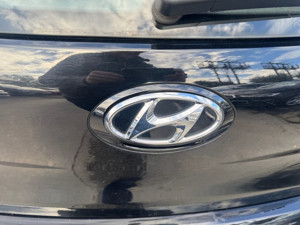 Used Hyundai i10 2019 for sale - 76029395: Photo 45