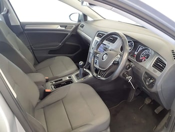 Used Volkswagen Golf 2015 for sale - 78181727: Photo