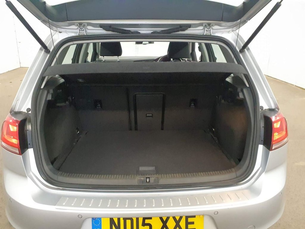 Used Volkswagen Golf 2015 for sale - 78181727: Photo 7