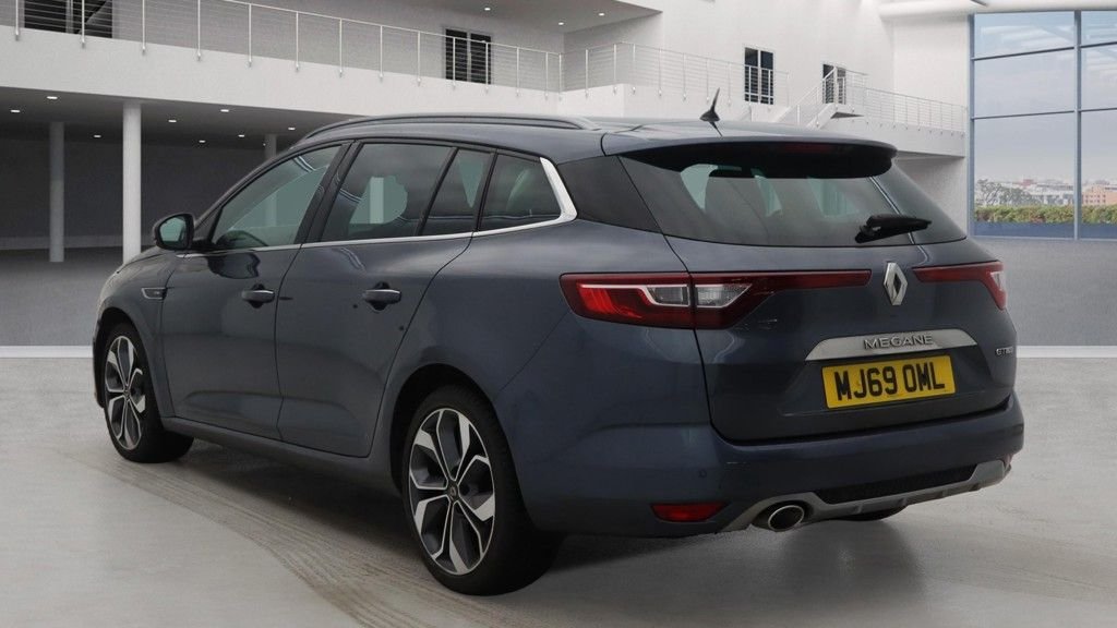 Used Renault Megane 2019 for sale - 77748743: Photo 3