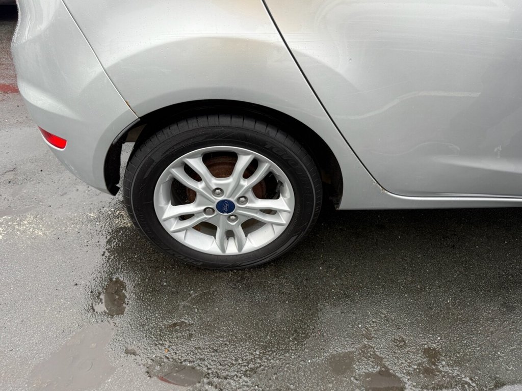 Used Ford Fiesta 2015 for sale - 76582205: Photo 41