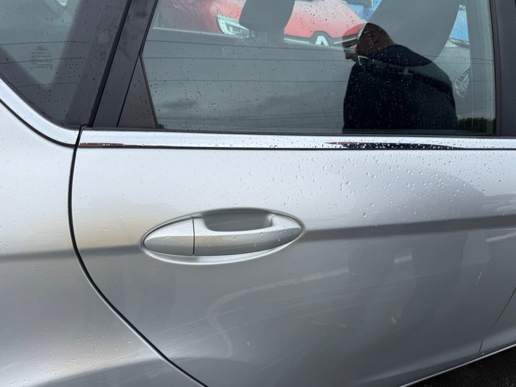 Used Ford Fiesta 2015 for sale - 76582205: Photo 42