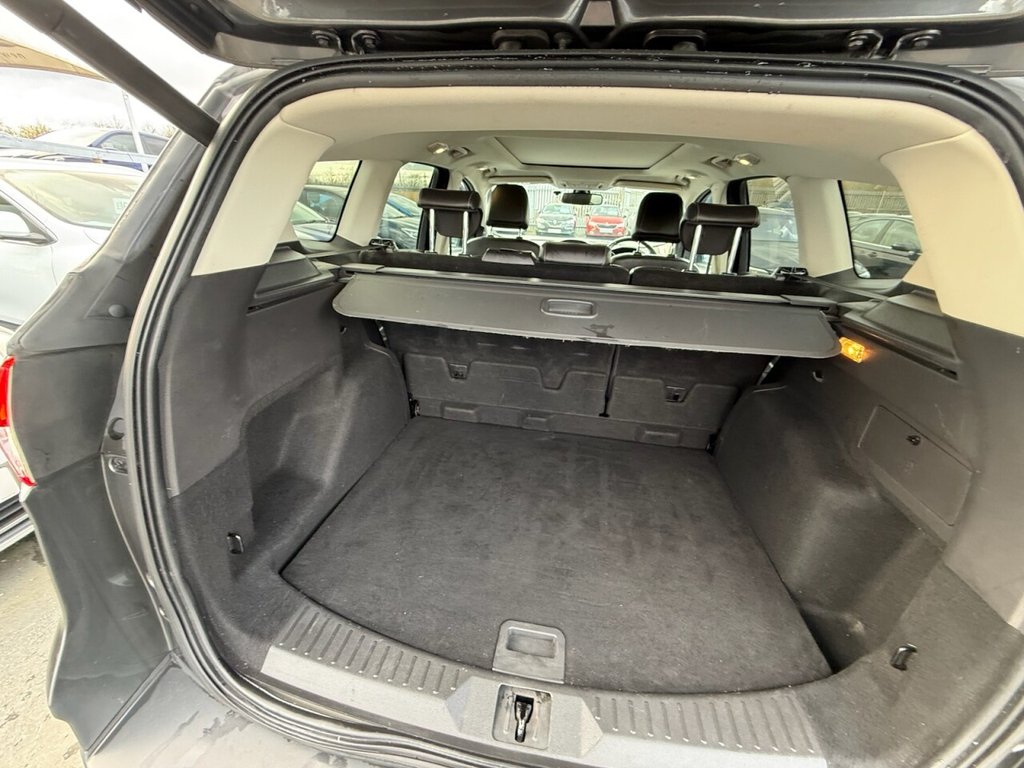 Used Ford Kuga 2015 for sale - 77643041: Photo 31