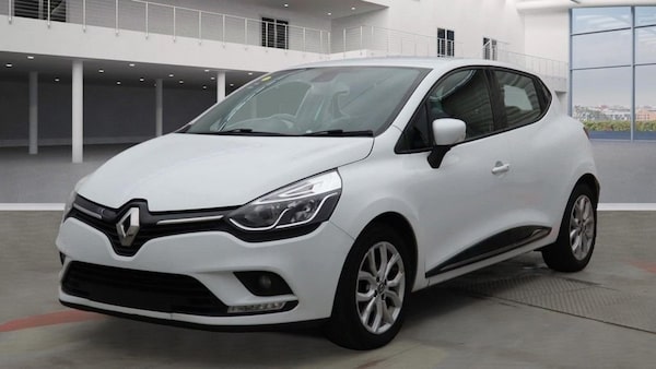 Used Renault Clio 2017 for sale - 76323604: Photo 3