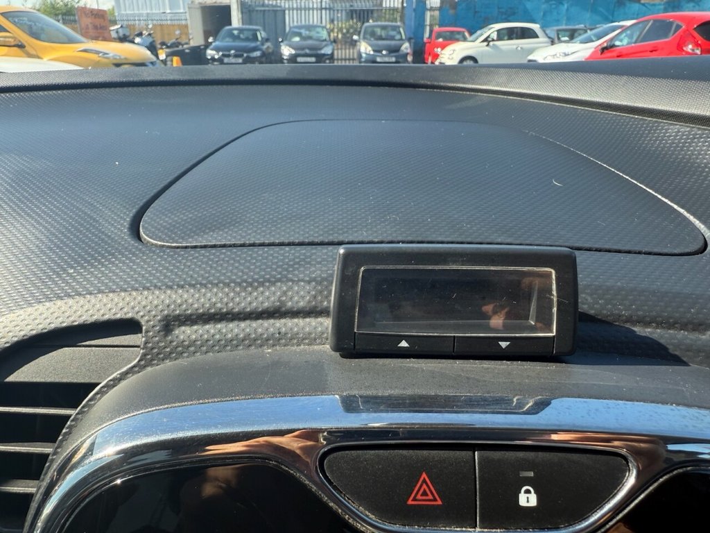 Used Renault Captur 2013 for sale - 76356339: Photo 46