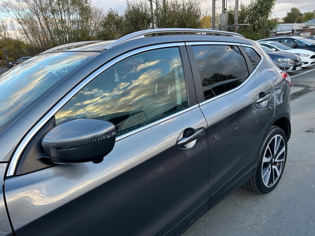 Used Nissan Qashqai 2017 for sale - 76323515: Photo 24