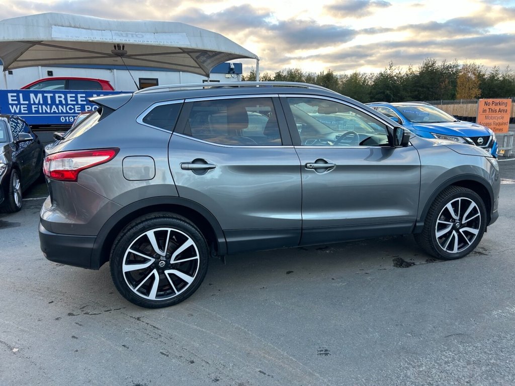 Used Nissan Qashqai 2017 for sale - 76323515: Photo 44
