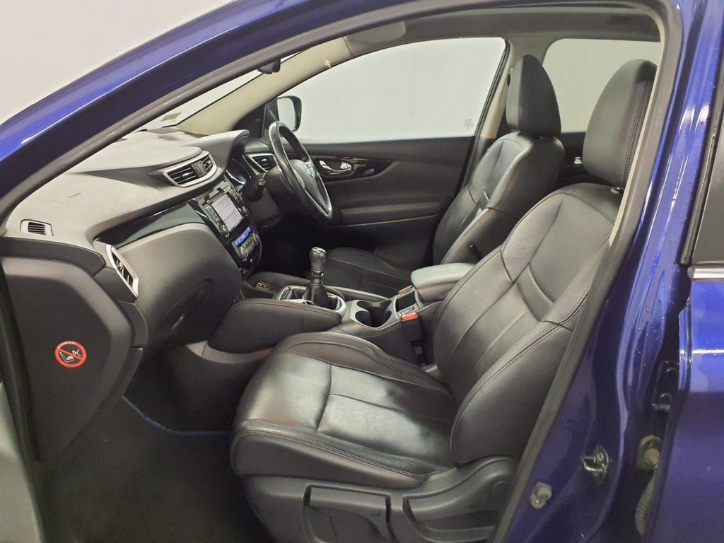 Used Nissan Qashqai 2017 for sale - 77572017: Photo 6