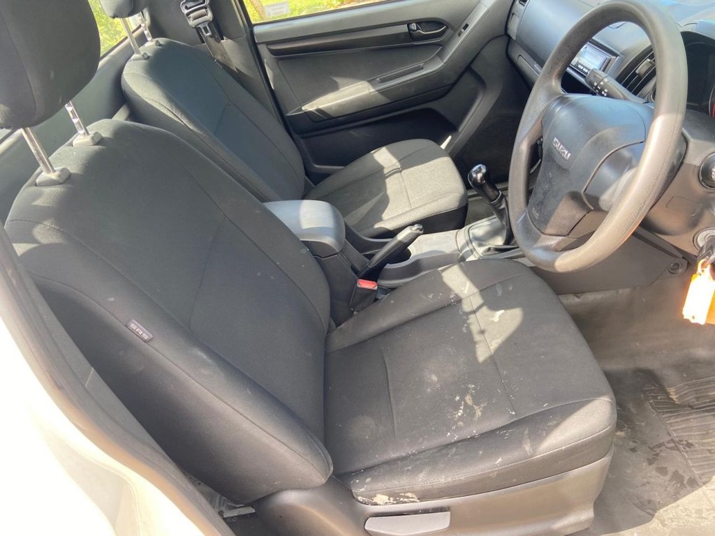 Used Isuzu D-Max 2019 for sale - 76147633: Photo 16