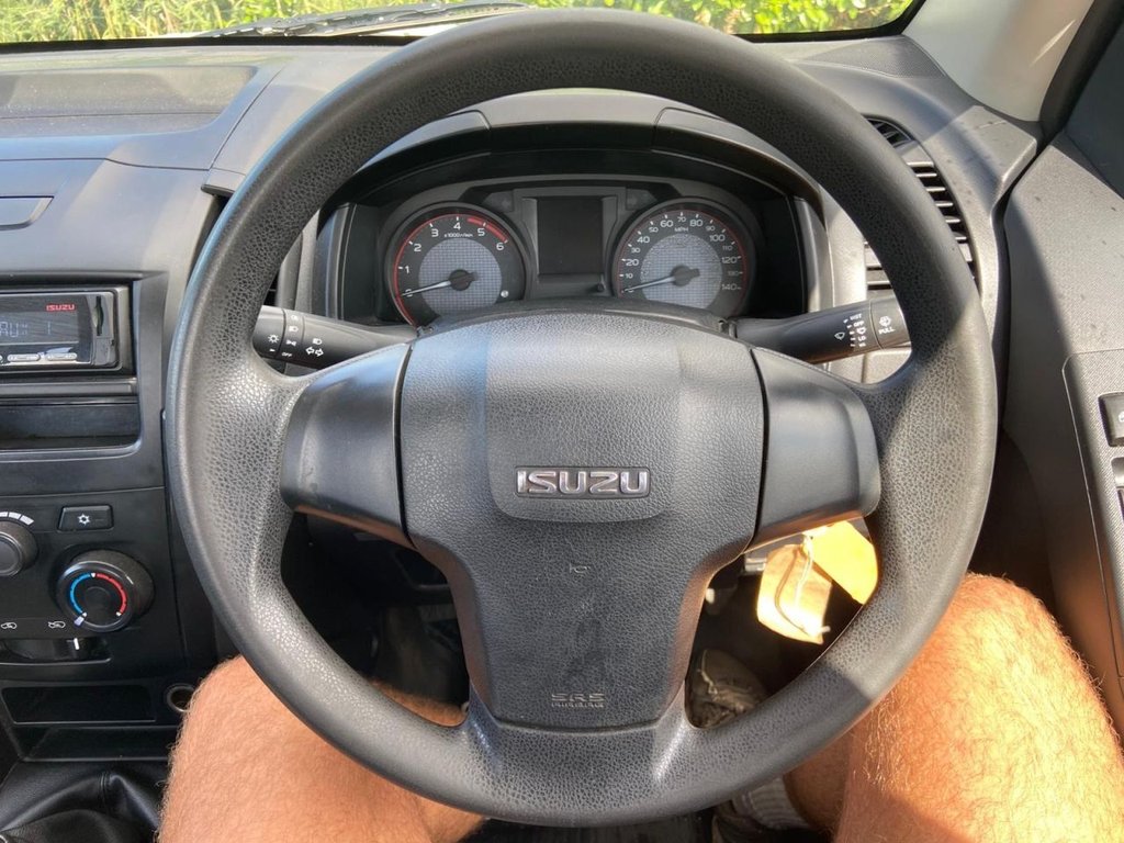 Used Isuzu D-Max 2019 for sale - 76147633: Photo 21