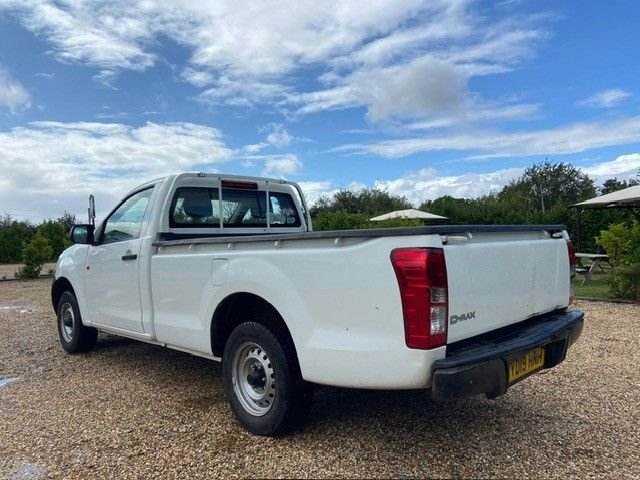Used Isuzu D-Max 2019 for sale - 76147633: Photo 6