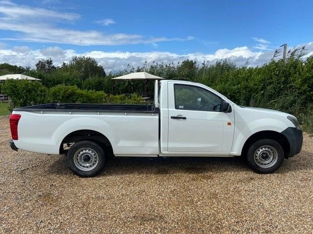 Used Isuzu D-Max 2019 for sale - 76147633: Photo 8