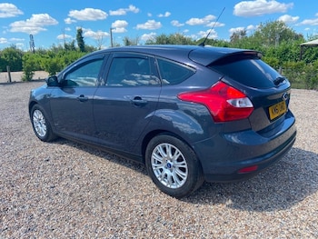 Used Ford Focus 2012 for sale - 75577005: Photo