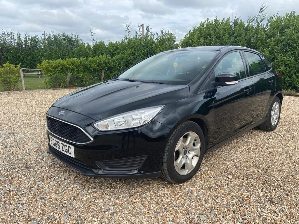 Used Ford Focus 2017 for sale - 76297189: Photo 4