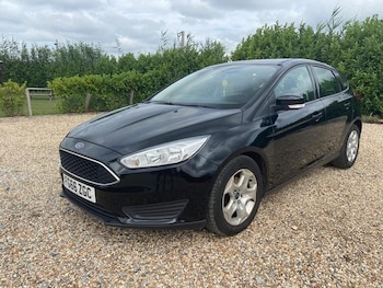 Used Ford Focus 2017 for sale - 76297189: Photo