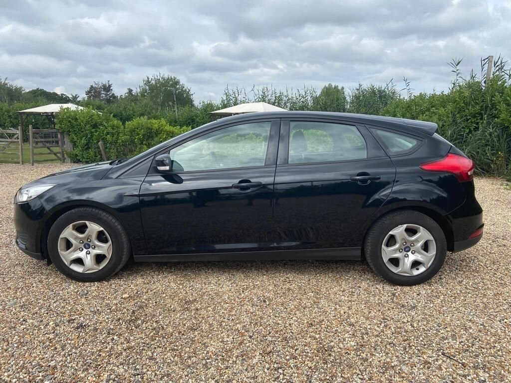 Used Ford Focus 2017 for sale - 76297189: Photo 5